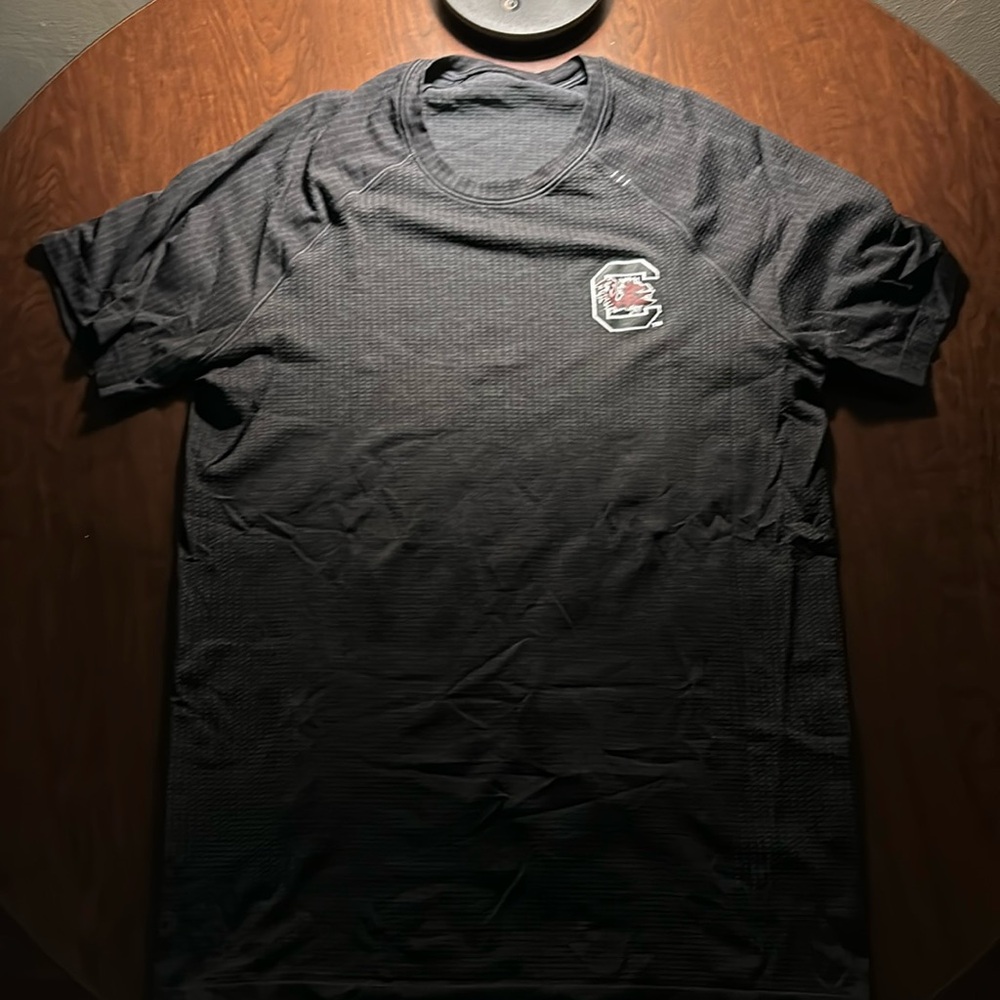 South Carolina Gamecocks Men’s Lululemon Tee